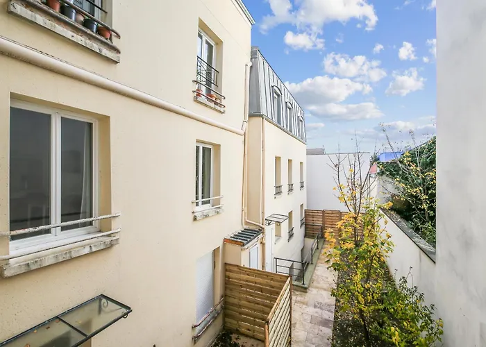 Studio Avec Mezzanine - Wifi - Proche Paris